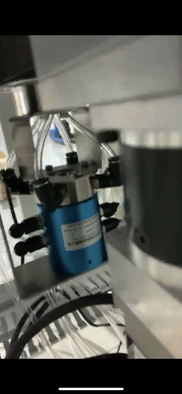 包裝設備  4進4出氣滑環現場案列