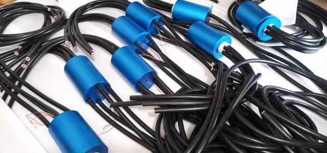 萬旋大電流 導電滑環出貨