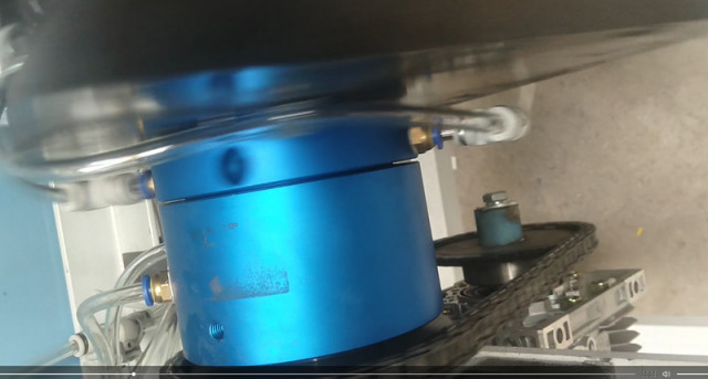 過孔氣滑環在卷被機上的應用