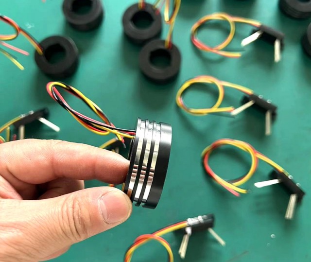 萬旋電滑環可根據具體條件制作
